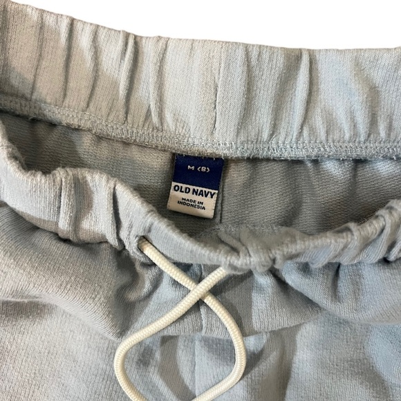 Old Navy Light Blue Knit Shorts Size Medium 8 White Stripes Pull On Drawstrings - Picture 3 of 3